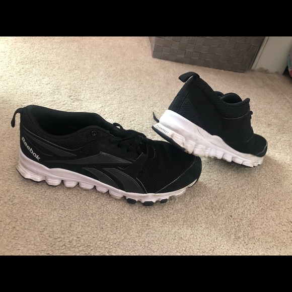 Shoes - Reebok size 9